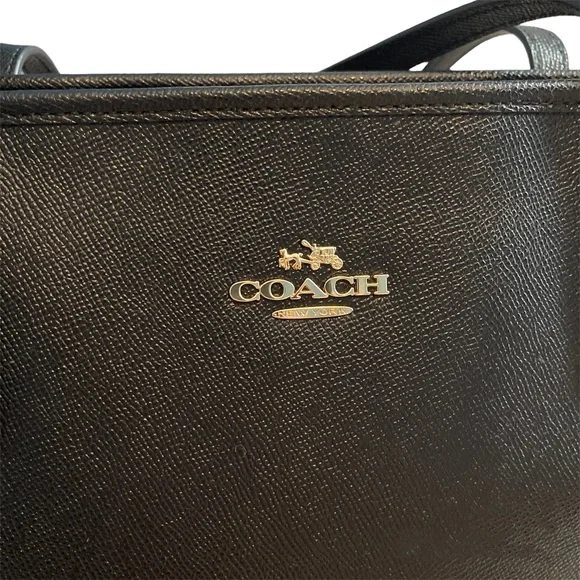 ❌ Coach Crossgrain Leather Tote - Picture 2 of 10